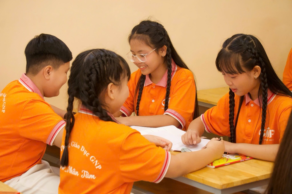 GNP English Academy - Slide 2